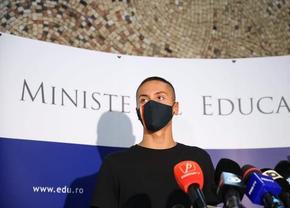 David Popovici, la întâlnirea cu ministrul Educației: „Sunt într-un fel de cotitură, trebuie să decid dacă rămân în România sau SUA”