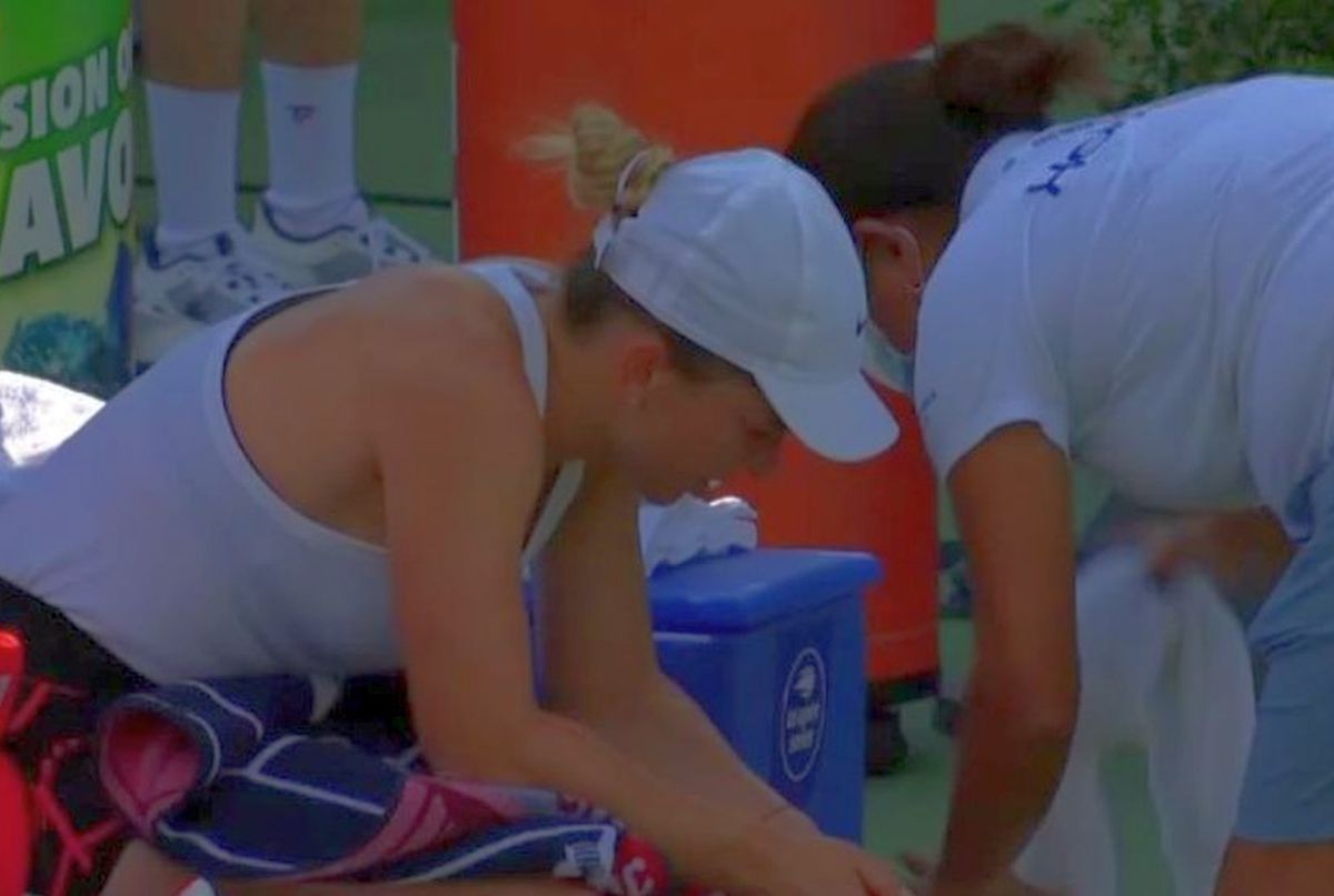 Simona Halep, OUT de la Washington » Ce a observat adversara ei: „Poate din cauza asta nu s-a simțit bine”
