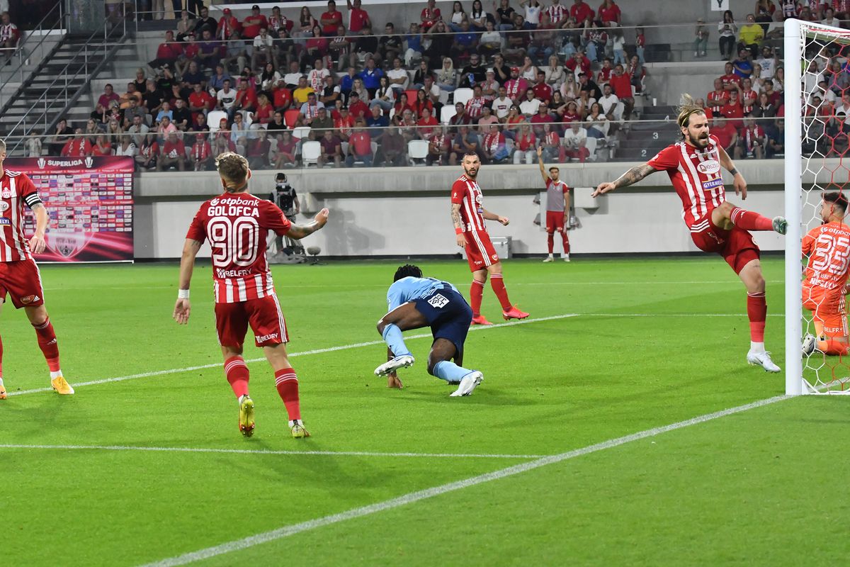 Un cunoscut comentator sportiv, răspuns pentru Petrescu și căpitanul lui Sepsi: „Definiția tupeului! Unii muncesc 8 ore pe câmp”