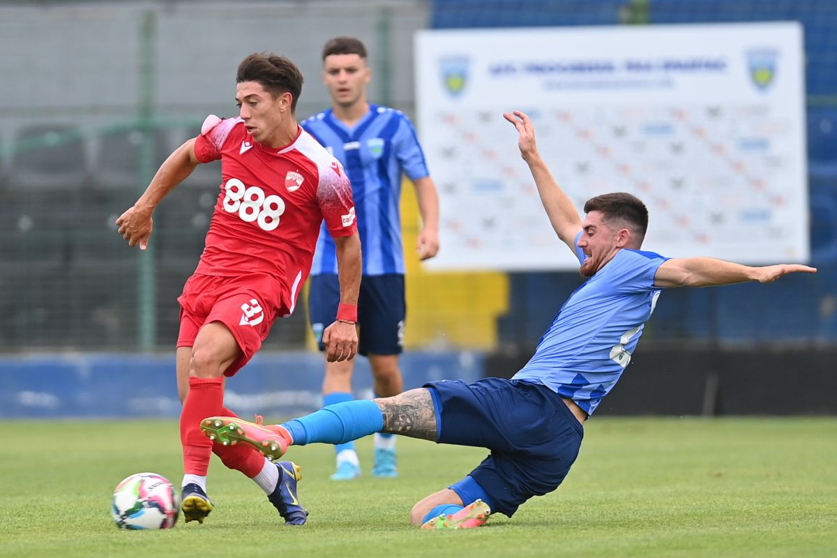 Dinamo a câștigat primul meci disputat vreodată în Liga 2! „Grădinița” lui Burcă, chin cu nou-promovata Progresul Spartac
