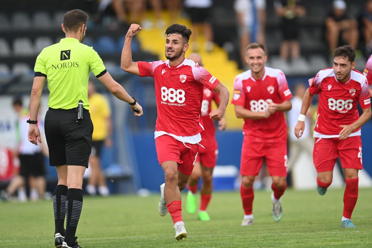 Ovidiu Burcă avansează două scenarii posibile la Dinamo: „Nu știu care e strategia clubului”