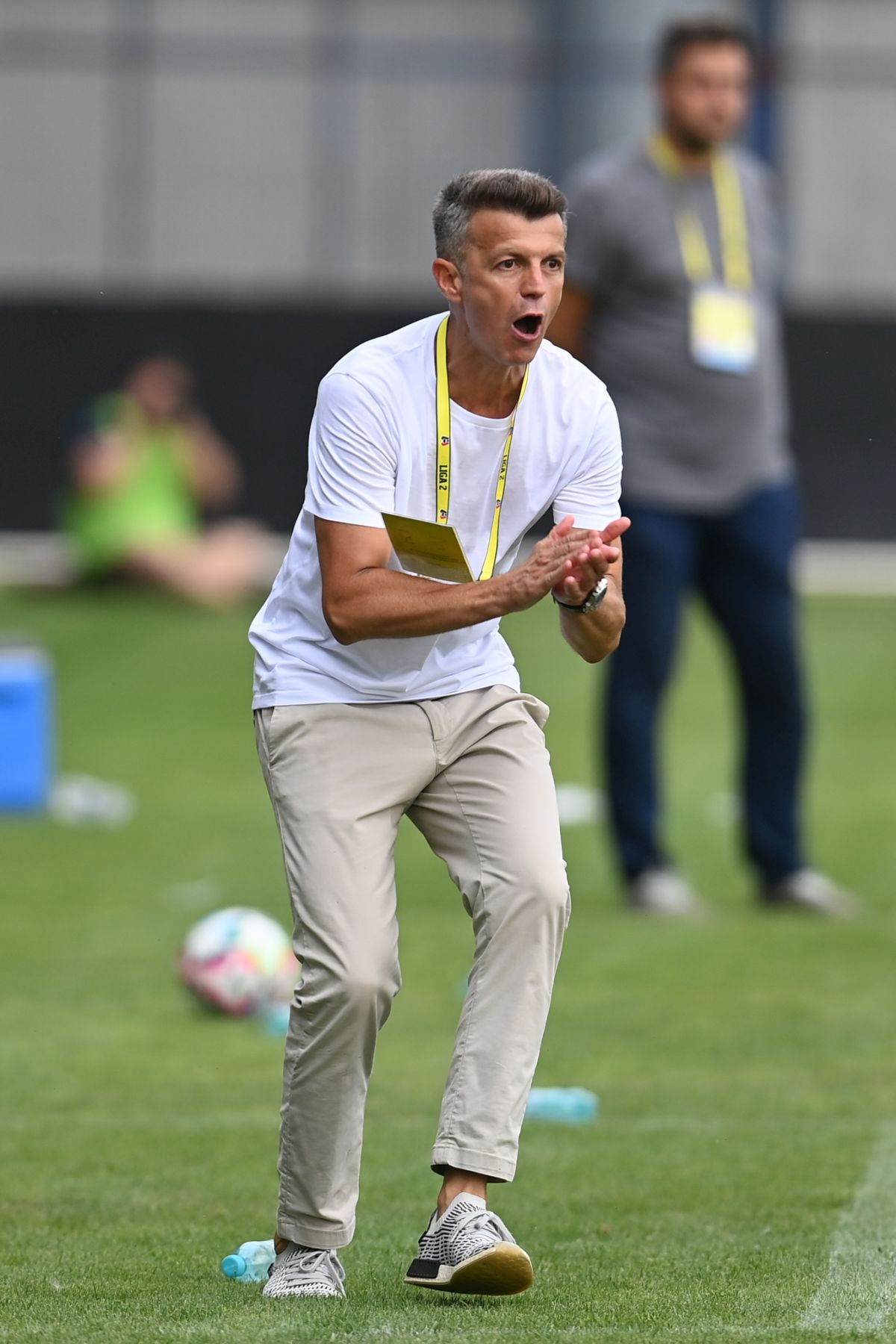 Răsturnare de situație la Dinamo: Burcă i-a spus că nu mai contează pe el, dar poate continua la echipă