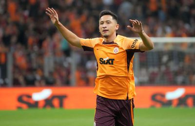 Antrenorul Galatei a luat decizia în privința lui Moruțan » Ce se întâmplă cu internaționalul român