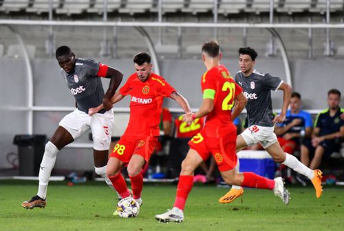 Gigi Becali critică judecătorii după FCSB - CSKA 1948 Sofia // FOTO: Cristi Preda