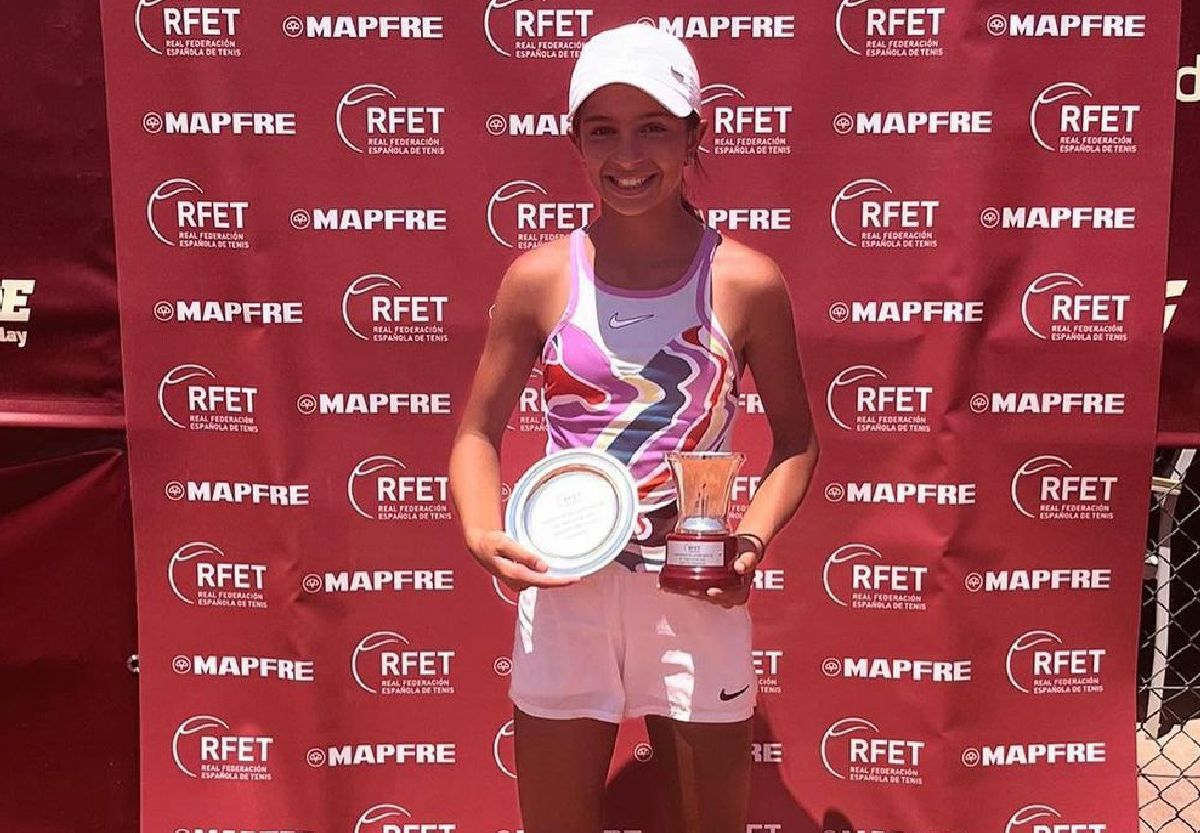 Sofia Elena Tatu, campioană națională la tenis în Spania