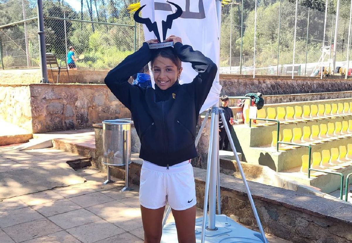 Sofia Elena Tatu, campioană națională la tenis în Spania
