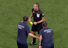 Fază complicată în Universitatea Craiova - Hermannstadt » Penalty dictat cu VAR după o analiză de 3 minute