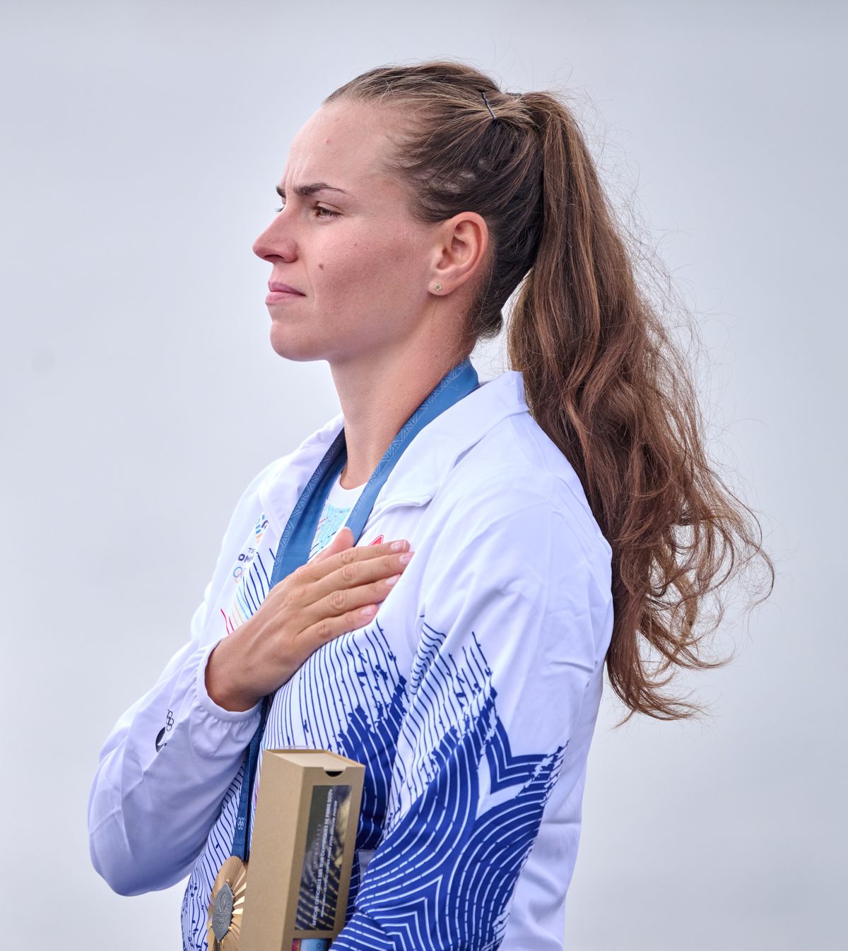 INACCEPTABIL! După Iohannis, a comis-o și primarul! Stupoare la premierea canotoarei de aur de la Jocurile Olimpice