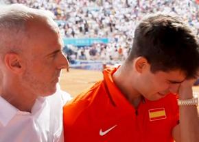 Carlos Alcaraz, greu de consolat după ce Djokovic i-a luat aurul » A cedat la interviu, apoi a explicat: „N-am dat tot ce am avut mai bun”
