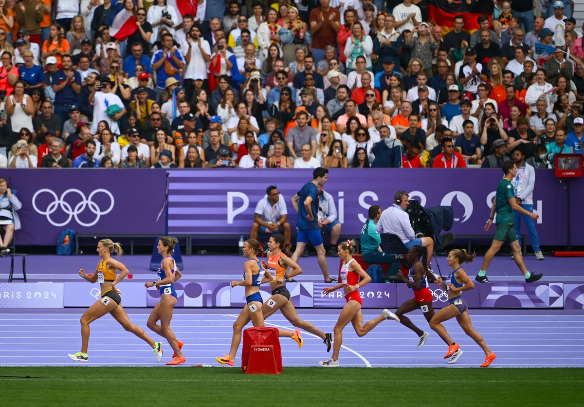 Bianca Ghelber s-a calificat în finala olimpică de aruncare a ciocanului cu al 11-lea rezultat, Stella Rutto a ratat prezența în ultimul act la 3.000 m obstacole