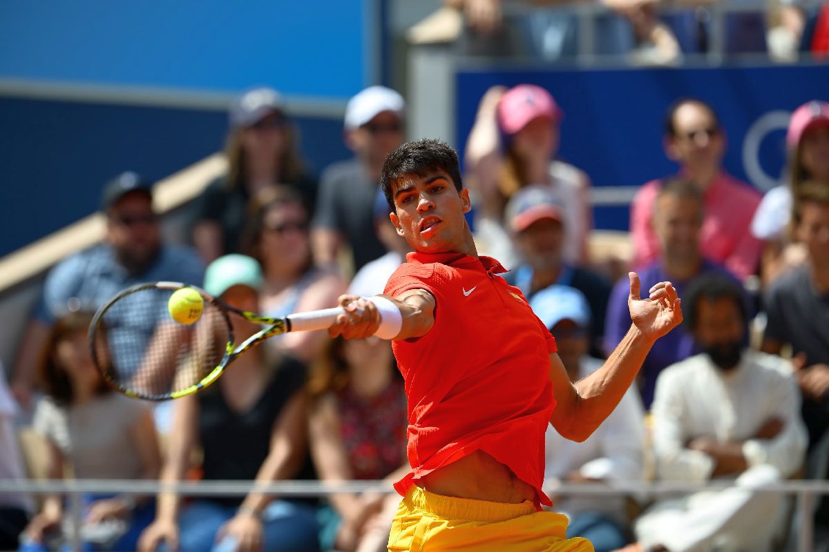 Novak Djokovic, așa cum nu l-ai mai văzut niciodată! Imagini monumentale surprinse de GSP pe „Chatrier”: Nole a plâns în brațele fetiței de 6 ani