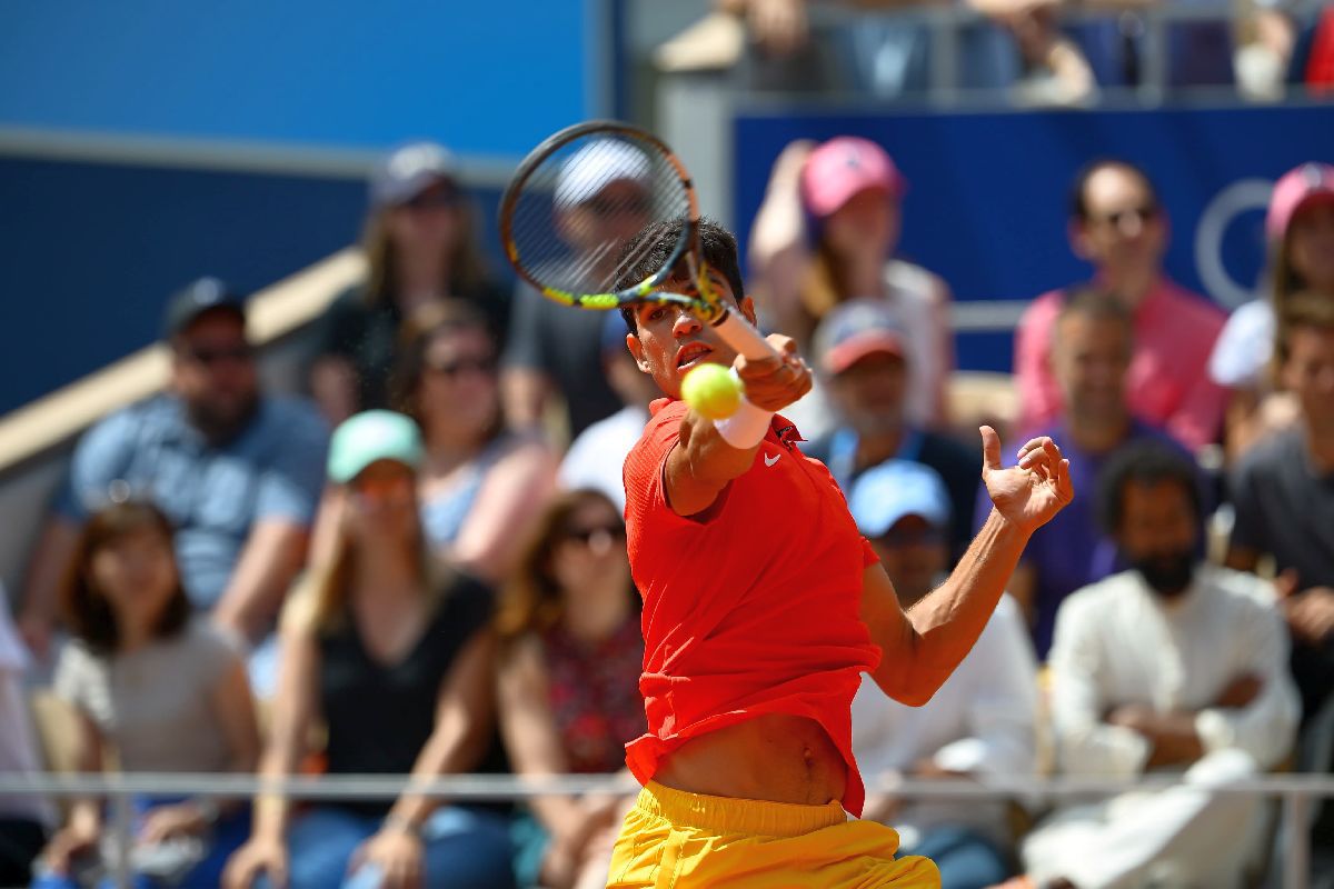 Nole printre zei! Novak Djokovic triumfă într-o finală MEMORABILĂ la Jocurile Olimpice și pune mâna pe medalia care-i lipsea din cabinetul de trofee! Alcaraz, învins de cel mai bun din toate timpurile!