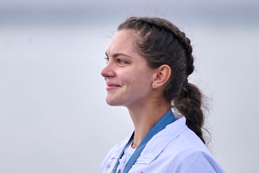 Maria Lehaci, emoționată pe podium la JO 2024 Foto: Raed Krishan