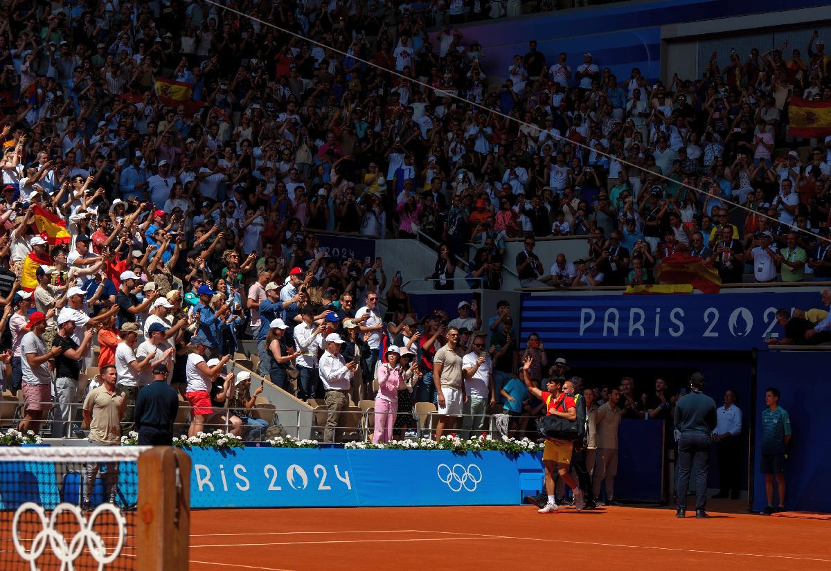 Carlos Alcaraz, greu de consolat după ce Djokovic i-a luat aurul » A cedat la interviu, apoi a explicat: „N-am dat tot ce am avut mai bun”