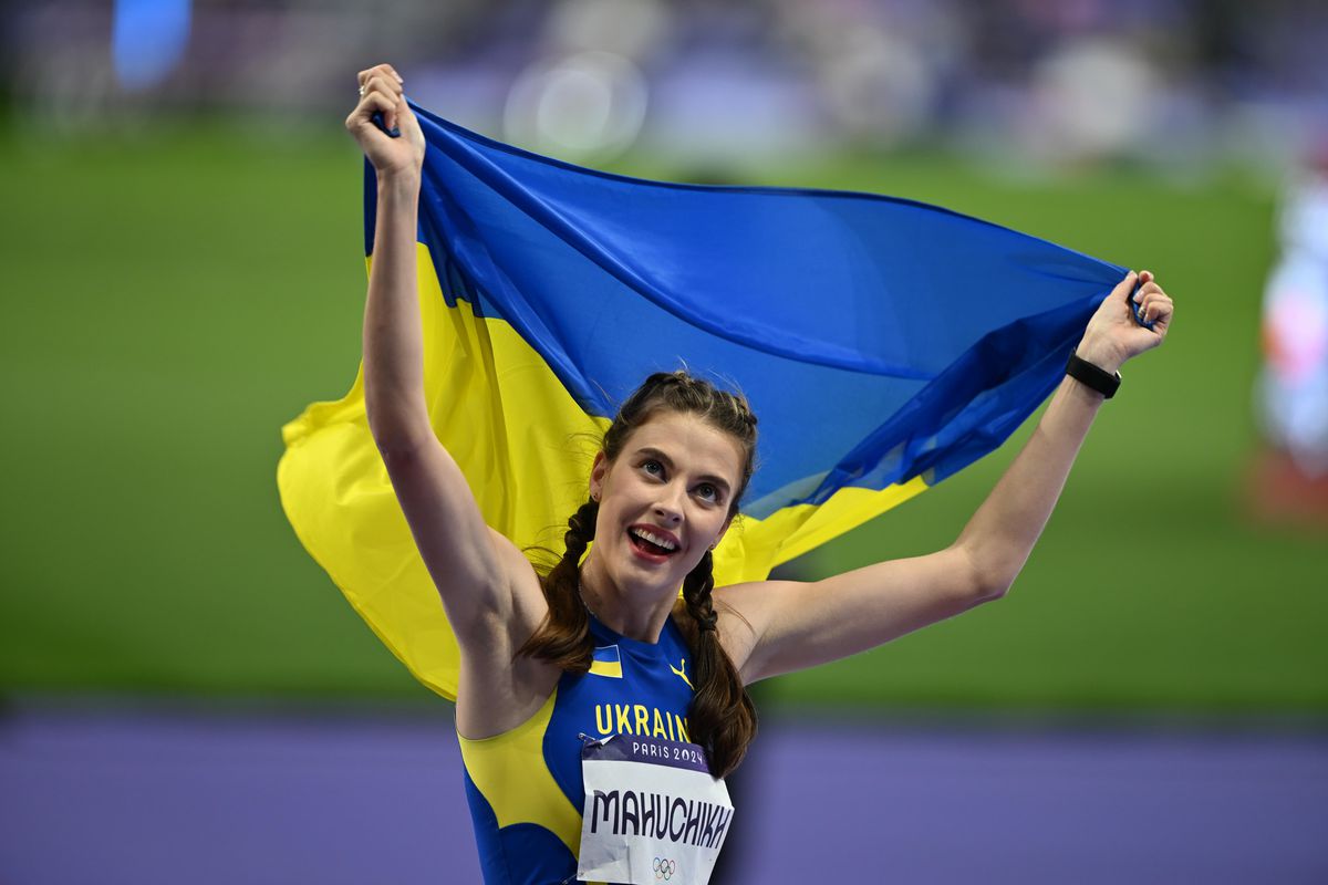 Yaroslava Mahuchikh și Armand Duplantis, cu palmaresuri identice în 2024, desemnați „Atleții Europeni ai anului”