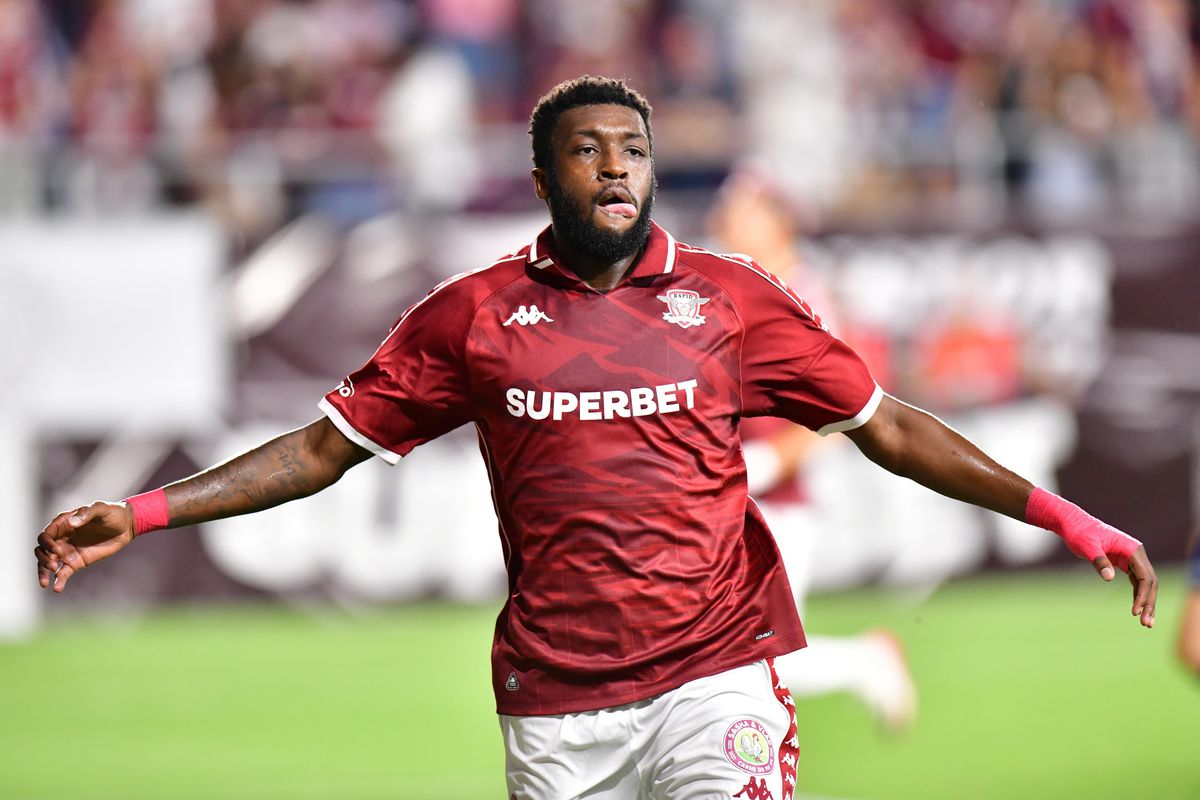 Avem un nou lider în Liga 1 după Rapid - Botoșani » Baroan, noul idol din Giulești!