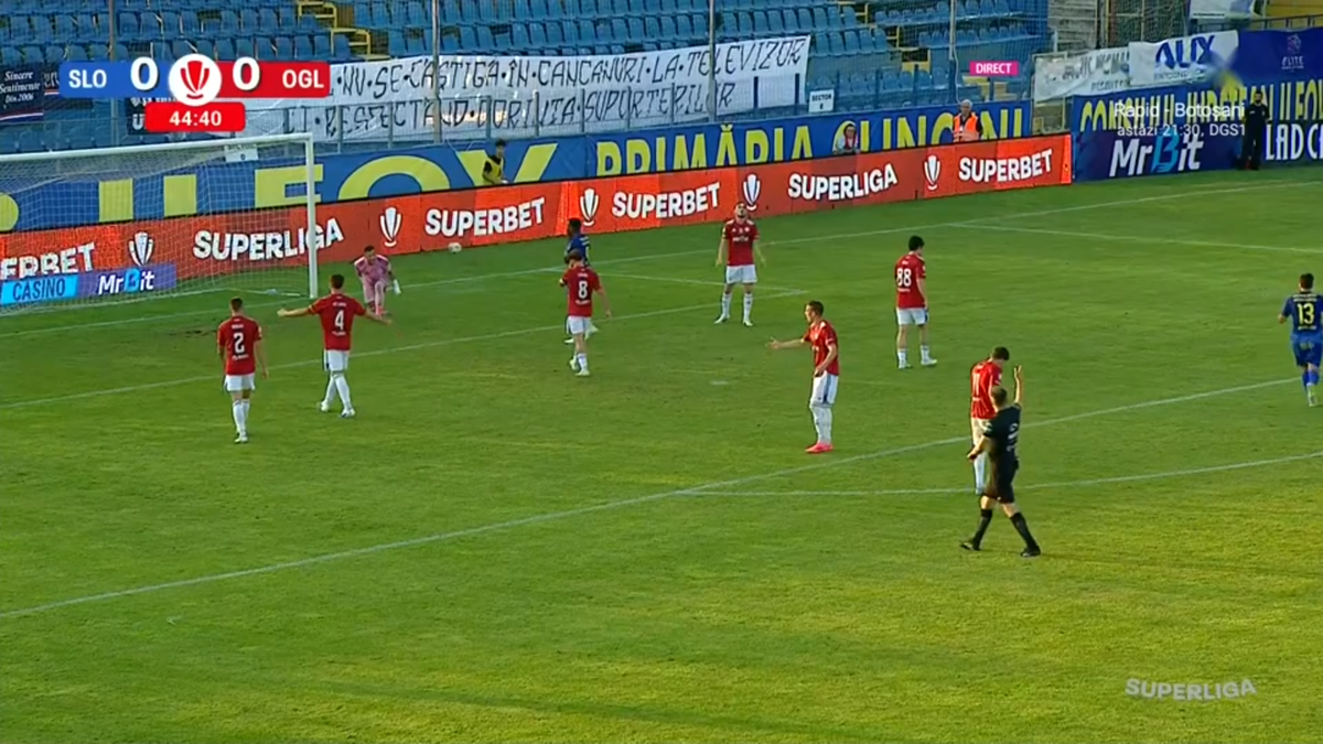 Ultrașii de la Oțelul Galați, război cu Cristi Munteanu