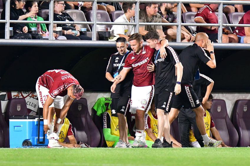 Răzvan Onea a ieșit accidentat în Rapid - FC Botoșani. Foto: Cristi Preda (GSP)