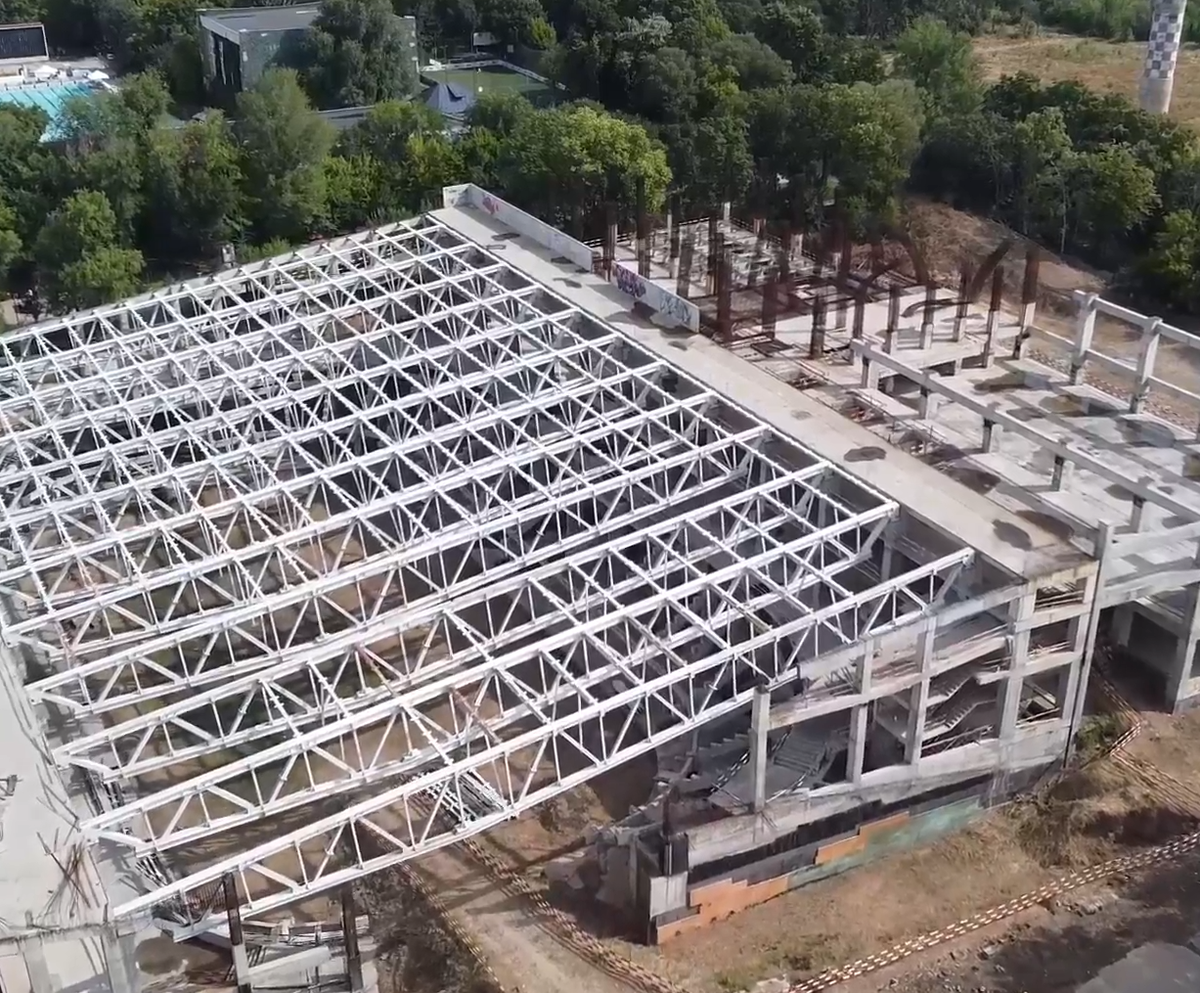 Au început lucrările la patinoarul „Mihai Flamaropol”