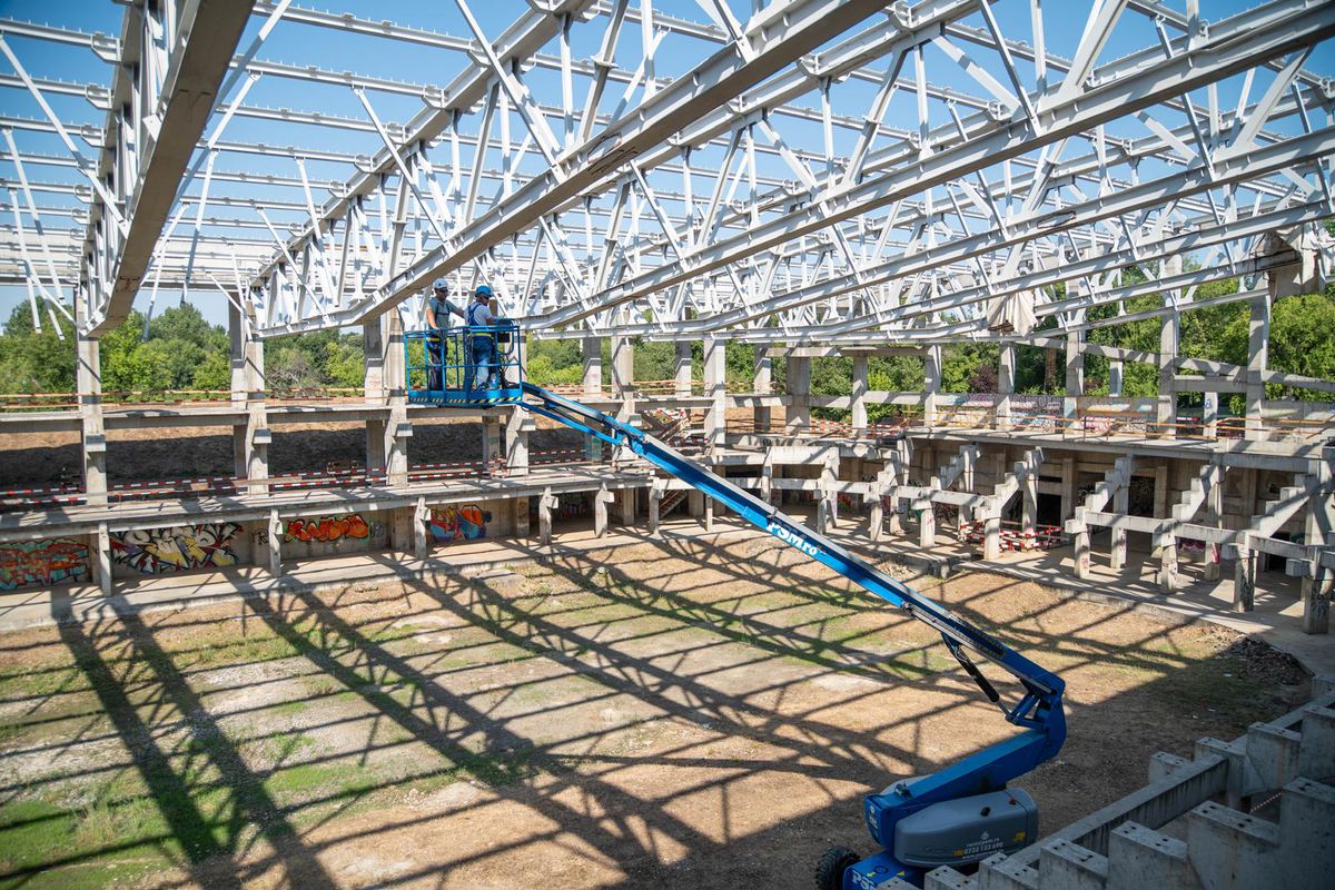 Au început lucrările la proiectul uitat al Bucureștiului » Conferință din șantier: „Va fi gata la finalul anului 2026!”