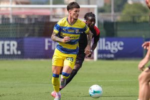 Încă un pas spre PSV Eindhoven! » Au scăzut pretențiile Parmei pentru Dennis Man! Anunțul presei din Italia