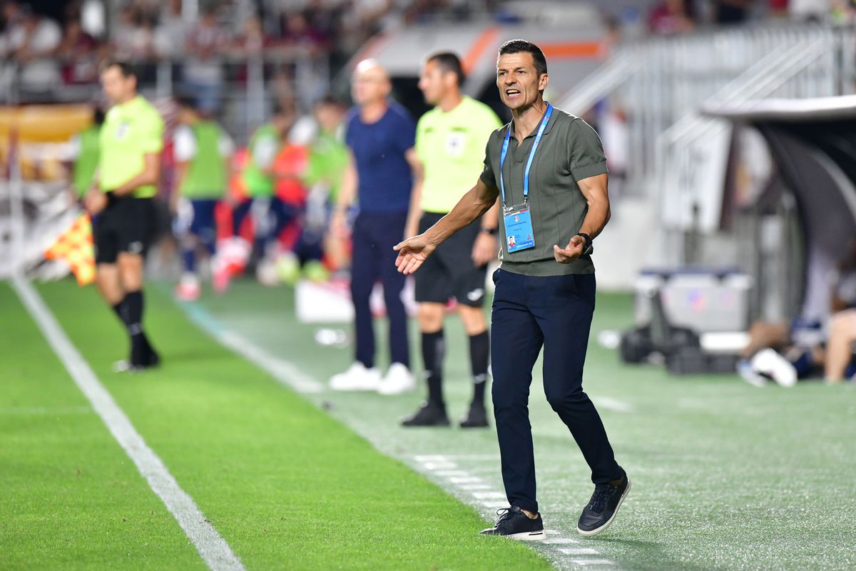 Rapid - FC Botoșani, cadre din meci // Cristi Preda (GSP)