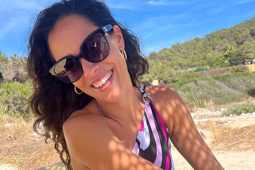 Ana Ivanovic își petrece timpul liber la plajă. Foto: Instagram