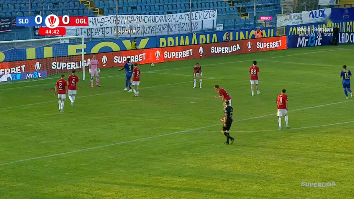 Ultrașii de la Oțelul Galați, război cu Cristi Munteanu