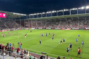 Rapid - Botoșani » GSP transmite de la stadion + Echipele de start