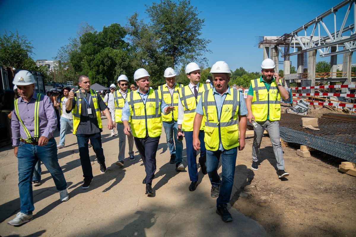 Au început lucrările la proiectul uitat al Bucureștiului » Conferință din șantier: „Va fi gata la finalul anului 2026!”