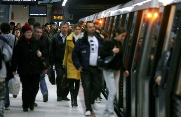ROMÂNIA - SPANIA // Vești bune pentru suporteri » Metrorex a prelungit programul cu două ore