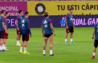 ROMÂNIA - SPANIA // VIDEO ȘOC! Gazonul de pe Arena Națională s-a stricat înainte de primul meci! Imagini îngrijorătoare cu suprafața pentru care s-au cheltuit 240.000 de euro