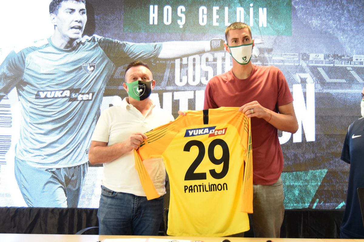 OFICIAL Costel Pantilimon a semnat cu noua echipă! Videoclip hilar de prezentare