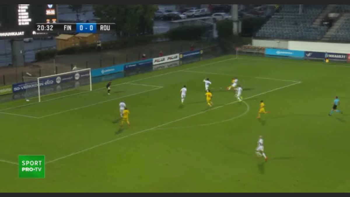 FINLANDA U21 - ROMÂNIA U21 1-3. Adrian Mutu, discurs de lider: „Acolo unde nu au ajuns cu picioarele, au ajuns cu inima!”