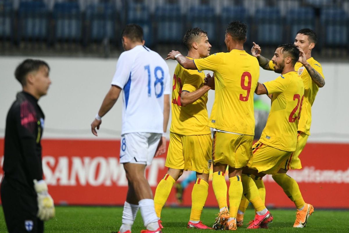 FINLANDA U21 - ROMÂNIA U21 1-3. Adrian Mutu, discurs de lider: „Acolo unde nu au ajuns cu picioarele, au ajuns cu inima!”