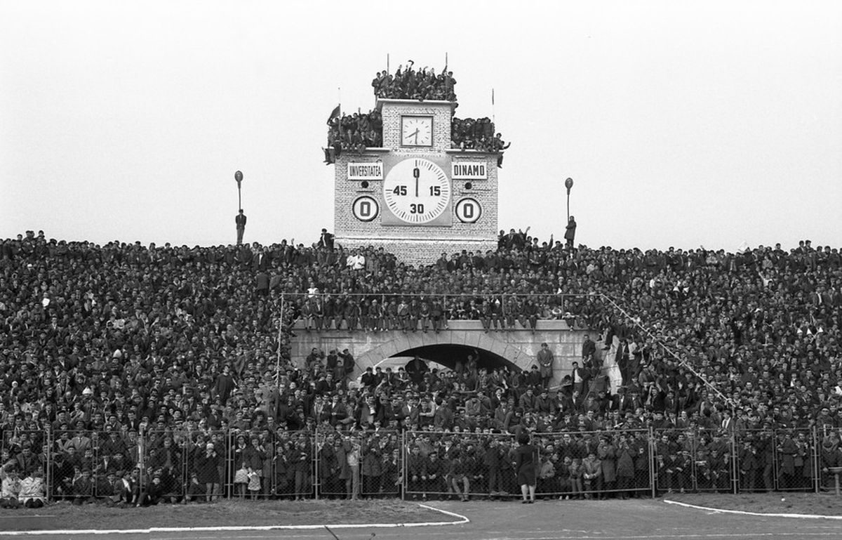 RETRO GSP. La 72 de ani de la primul meci al Craiovei, citiți cel mai bun text scris vreodată despre Universitatea!