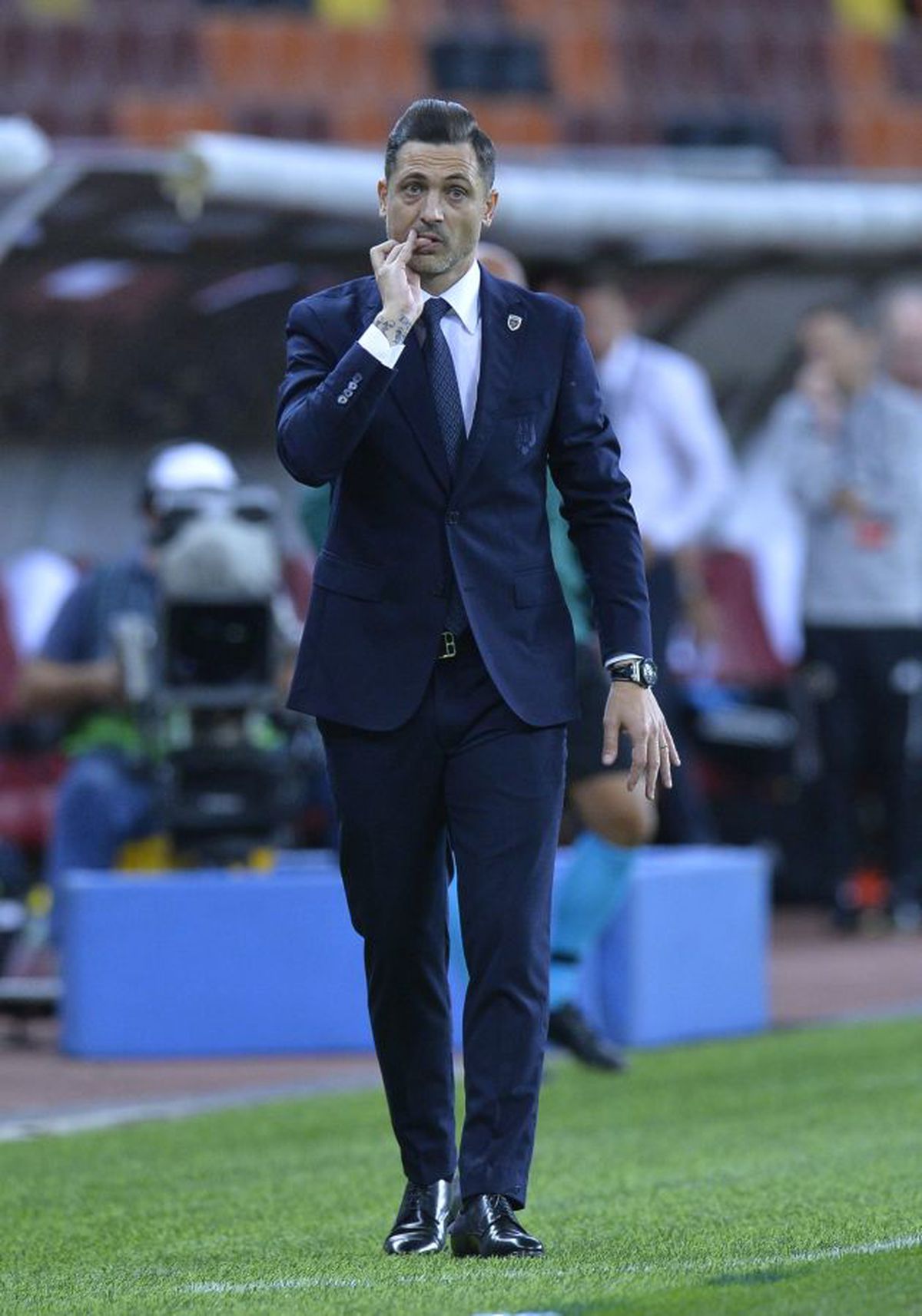 ROMÂNIA - IRLANDA DE NORD 1-1. Mirel Rădoi și-a început mandatul cu o schemă de geniu! Cum au păcălit Ianis Hagi și Nicolae Stanciu defensiva adversă