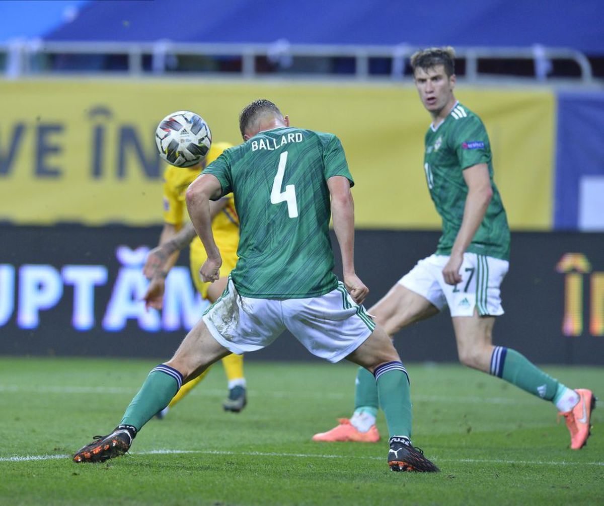 România - Irlanda de Nord 1-1. Mirel Rădoi și Ianis Hagi, luați în colimator: „Schimbări proaste!” + „Prea puțin din partea lui”