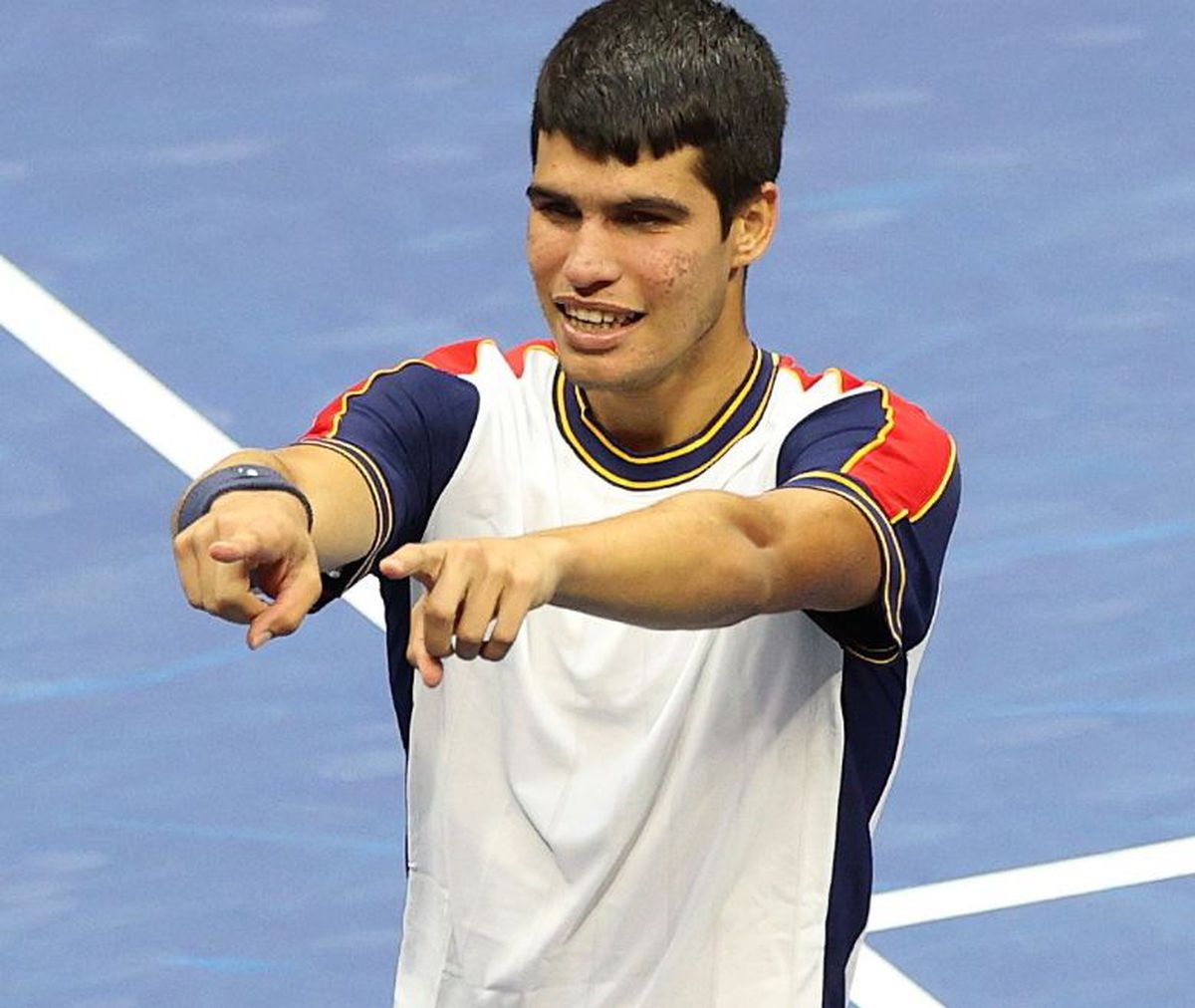 Meciul anului? Stefanos Tsitsipas, eliminat de la US Open de „urmașul lui Nadal”, după un „thriller” de peste 4 ore încheiat în tie-break-ul decisivului!