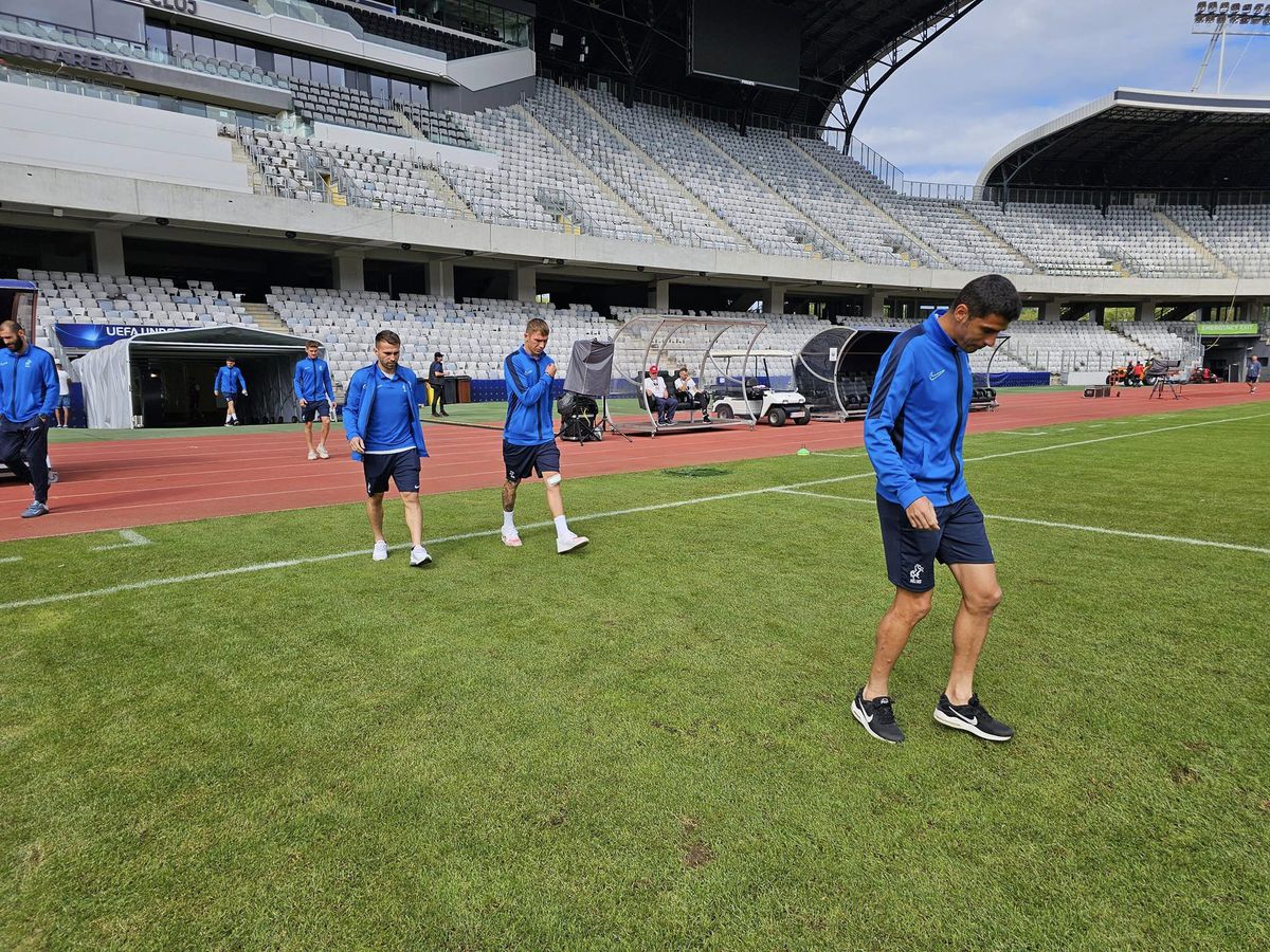 FOTO Gazonul de pe Cluj Arena înainte de reluarea meciului U Cluj - Poli Iași