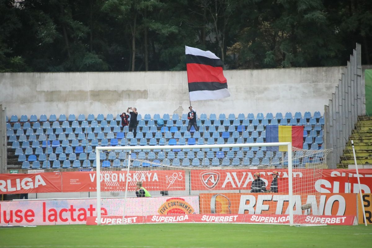 FC Botoșani - Hermannstadt 2-2 » Remiză spectaculoasă la Botoșani: 4 goluri și două eliminări, la debutul lui Alexa