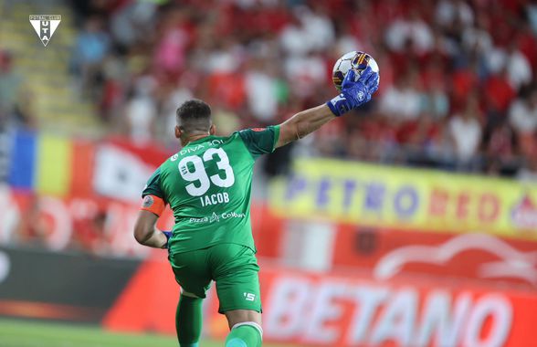 Furios după Sepsi - UTA 1-0: „«Capul sus» nu pot să mai zic! Sunt extrem de nervos”