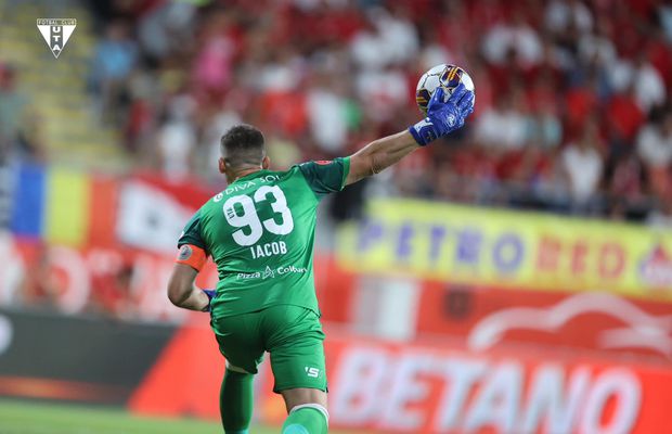 Furios după Sepsi - UTA 1-0: „«Capul sus» nu pot să mai zic! Sunt extrem de nervos”