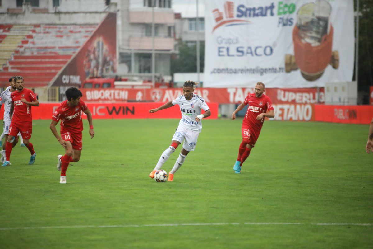 FC Botoșani - Hermannstadt 2-2 » Remiză spectaculoasă la Botoșani: 4 goluri și două eliminări, la debutul lui Alexa