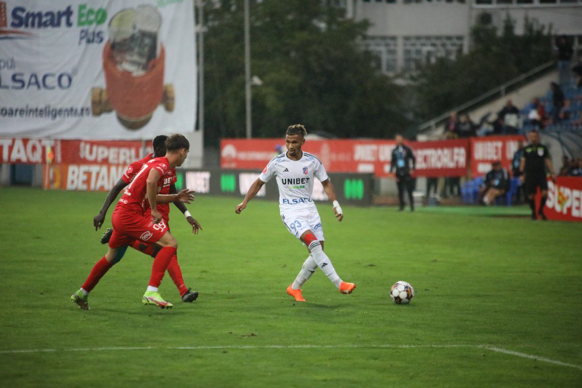 FC Botoșani - Hermannstadt 2-2 » Remiză spectaculoasă la Botoșani: 4 goluri și două eliminări, la debutul lui Alexa