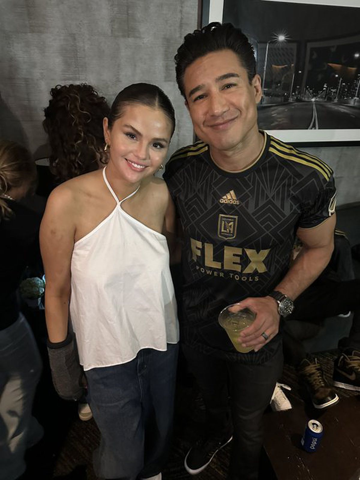 Nu i-a venit să creadă! Selena Gomez, reacţie genială când a văzut ratarea lui Lionel Messi