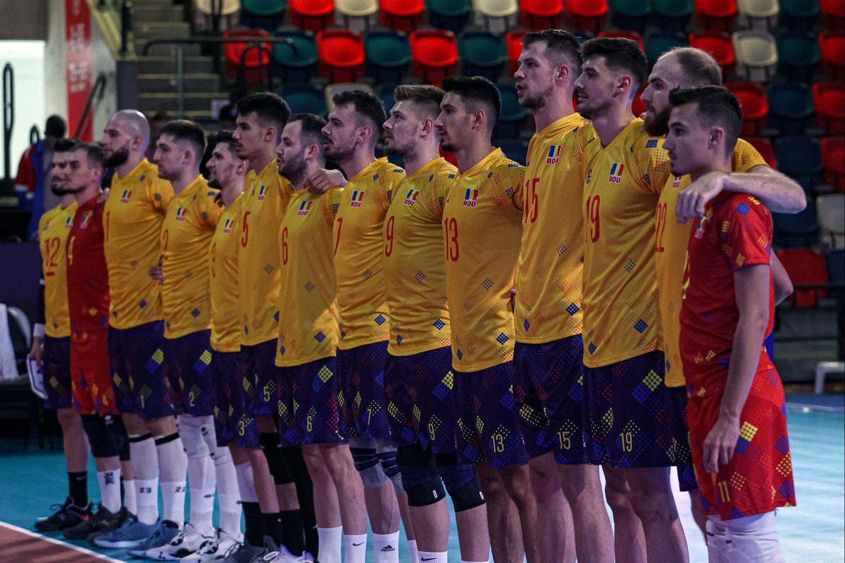 România a învins Franța, deținătoarea titlului olimpic, la Campionatul European de volei masculin și este în optimile de finală
