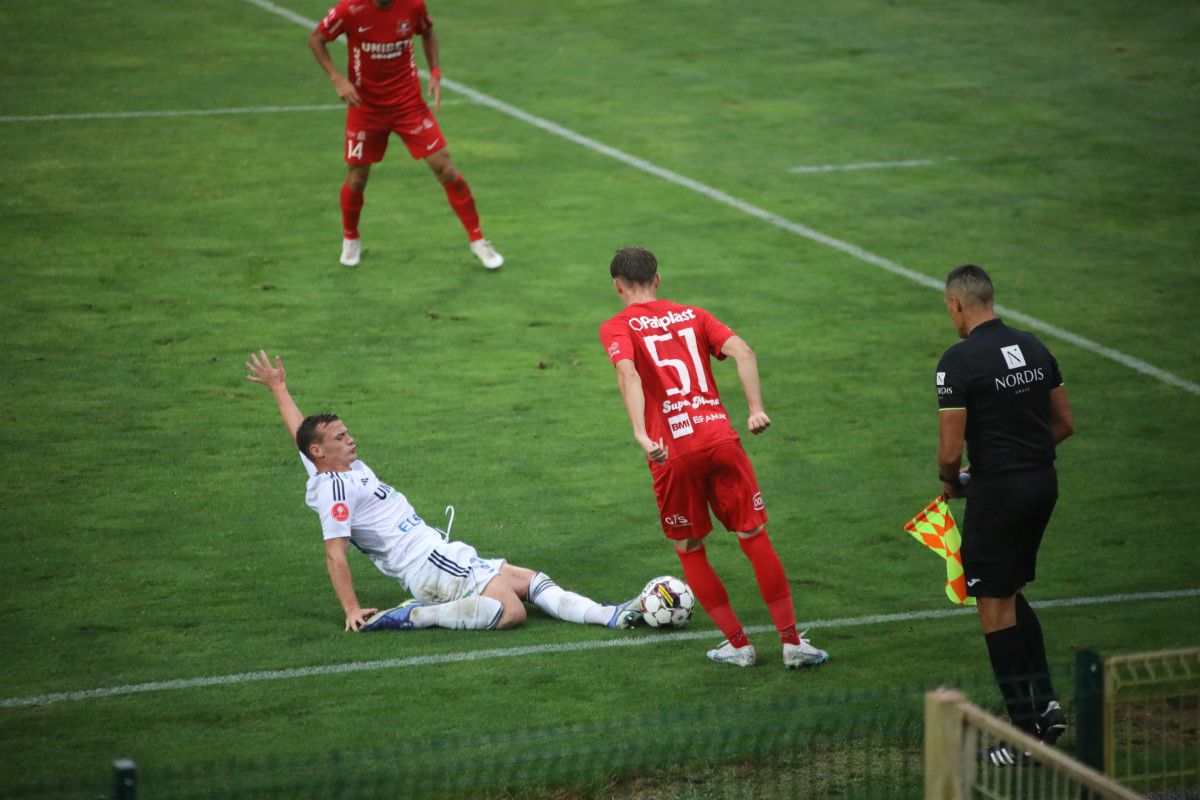 FC Botoșani - Hermannstadt 2-2 » Remiză spectaculoasă la Botoșani: 4 goluri și două eliminări, la debutul lui Alexa