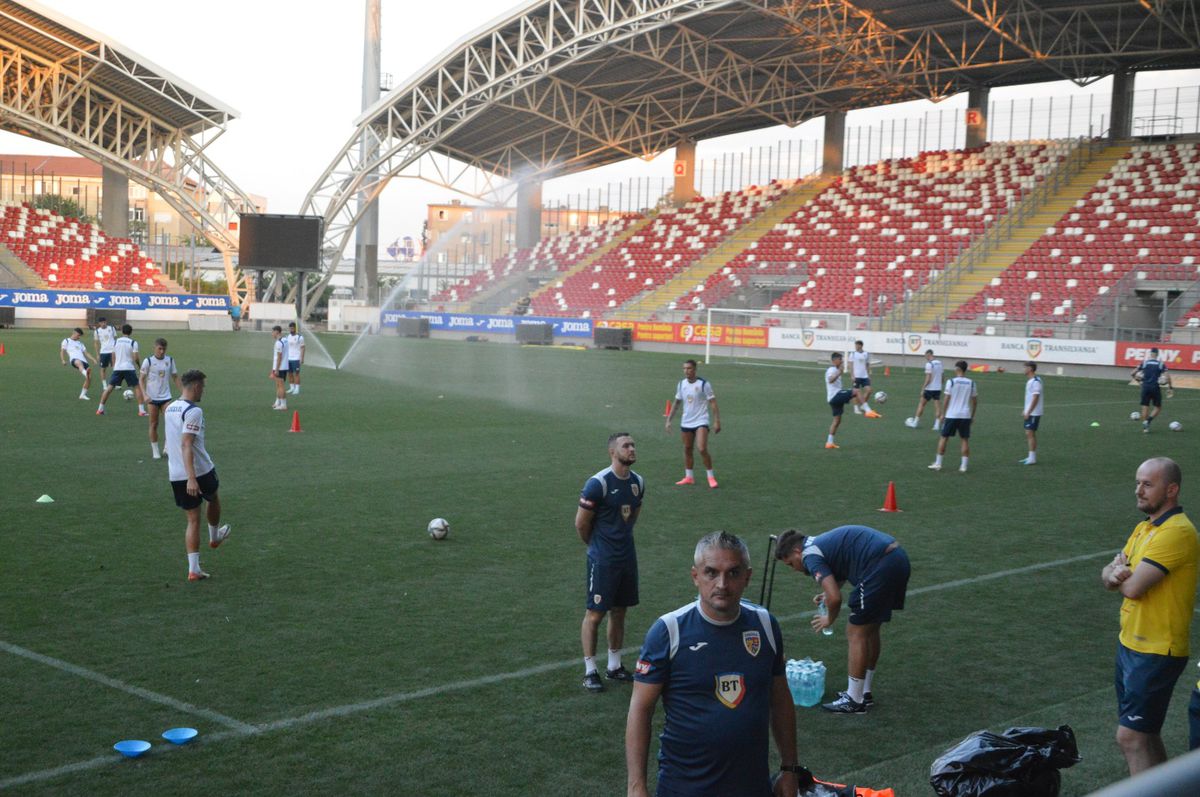 Antrenament și conferință România U20 la Arad