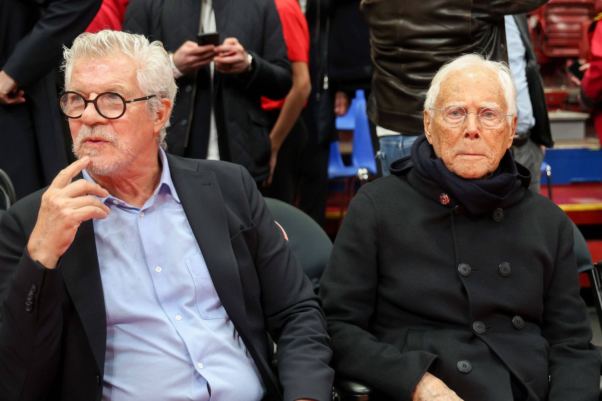 Regele modei, Giorgio Armani, patronul celei mai titrate echipe de baschet din Italia, a murit la vârsta de 91 de ani